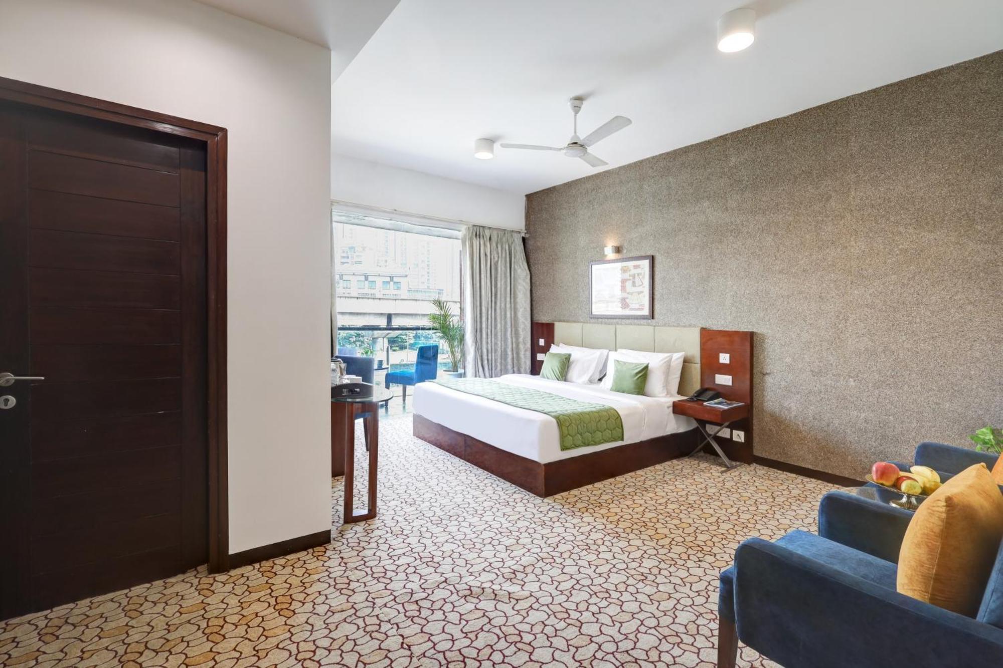 Hotel 91 Golf Course Road Gurgaon Eksteriør billede