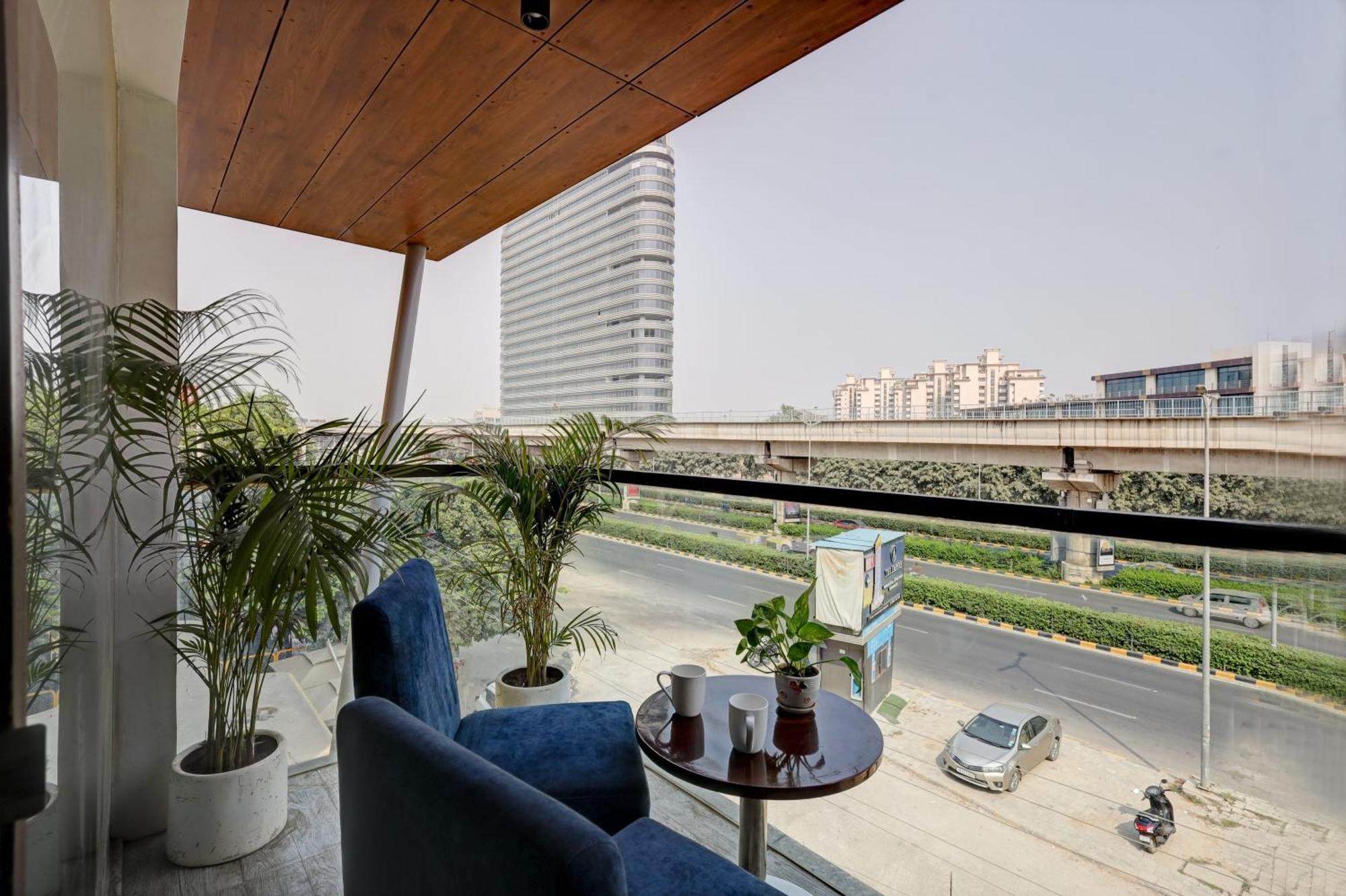 Hotel 91 Golf Course Road Gurgaon Eksteriør billede