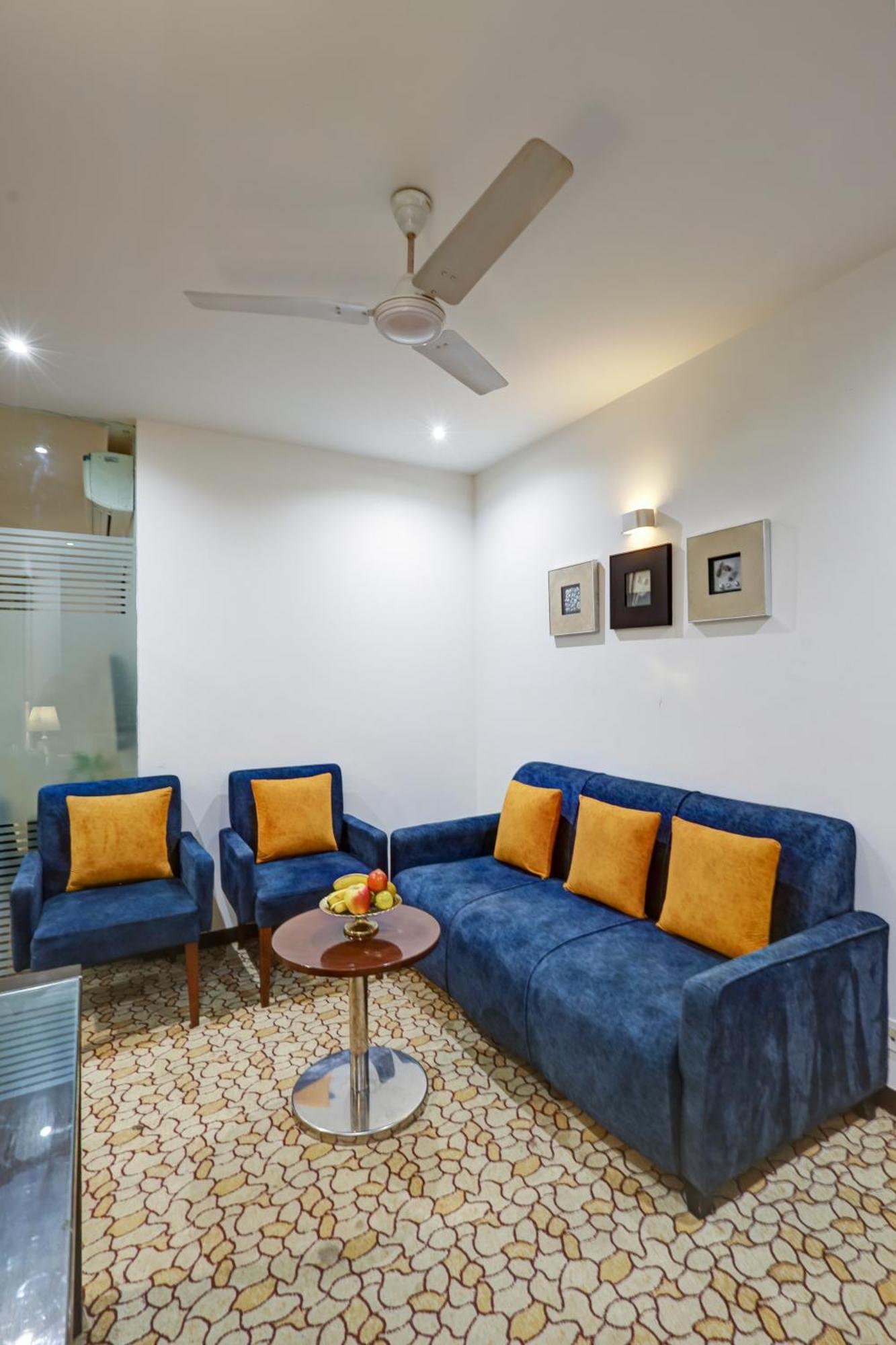 Hotel 91 Golf Course Road Gurgaon Eksteriør billede
