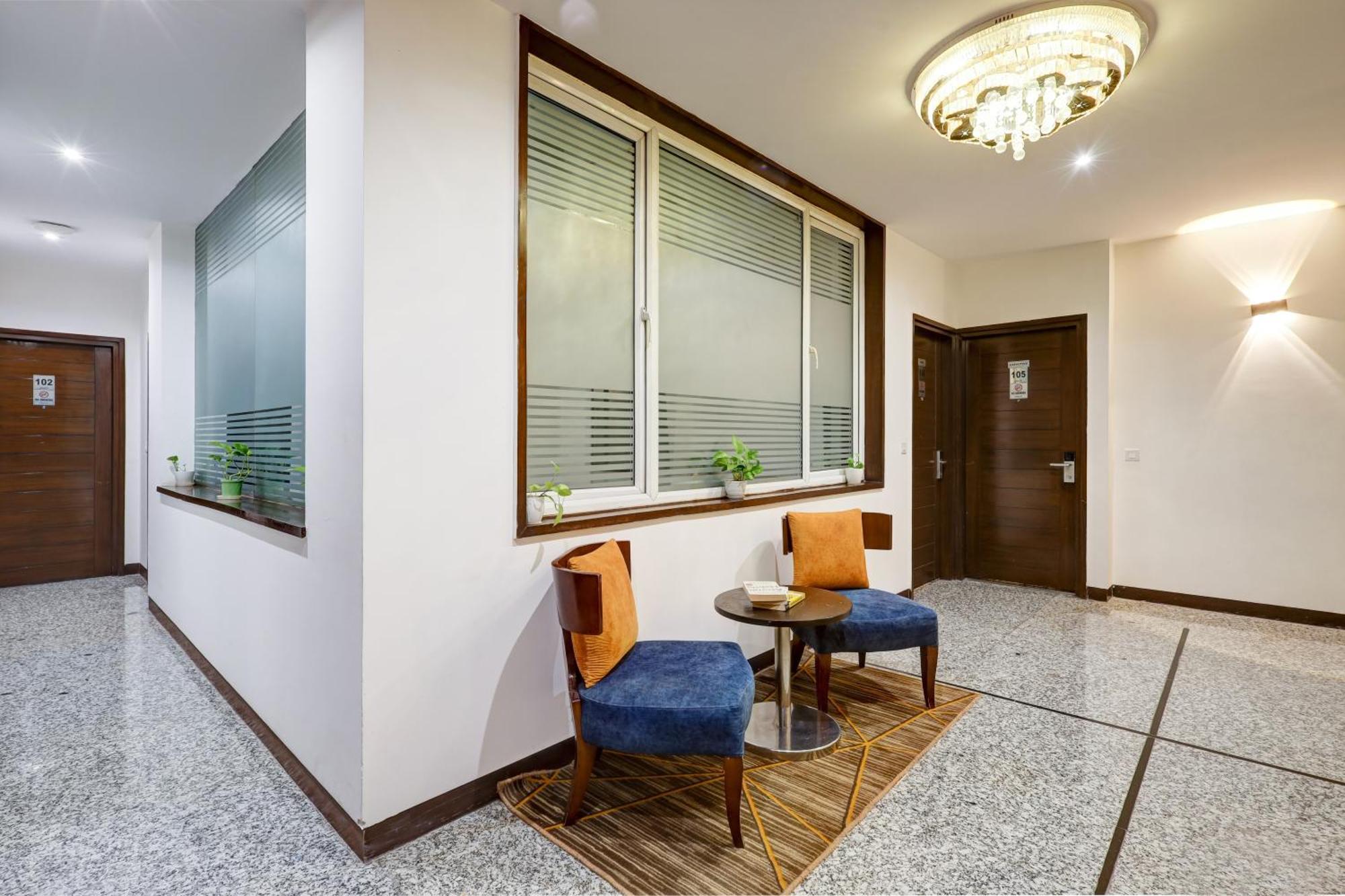 Hotel 91 Golf Course Road Gurgaon Eksteriør billede